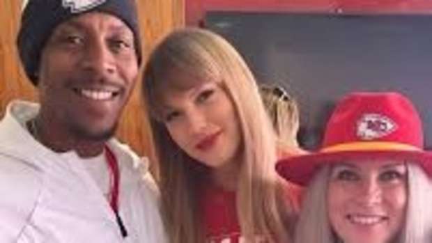 mahomes swift